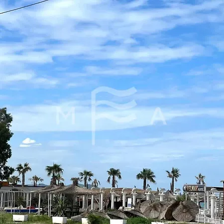 Marine Jewel Retreat B52 * Golem (Tirana)